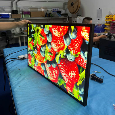 Mua 32' 4K làm nổi bật bảng điều khiển LCD ngoài trời màn hình LCD cửa sổ cửa hàng sáng hiển thị biển báo online manufacture